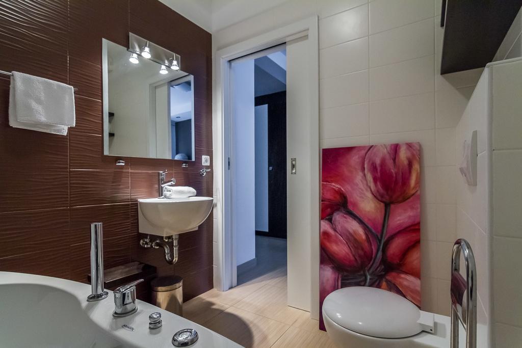 Apartments Marco Polo Banjol Стая снимка